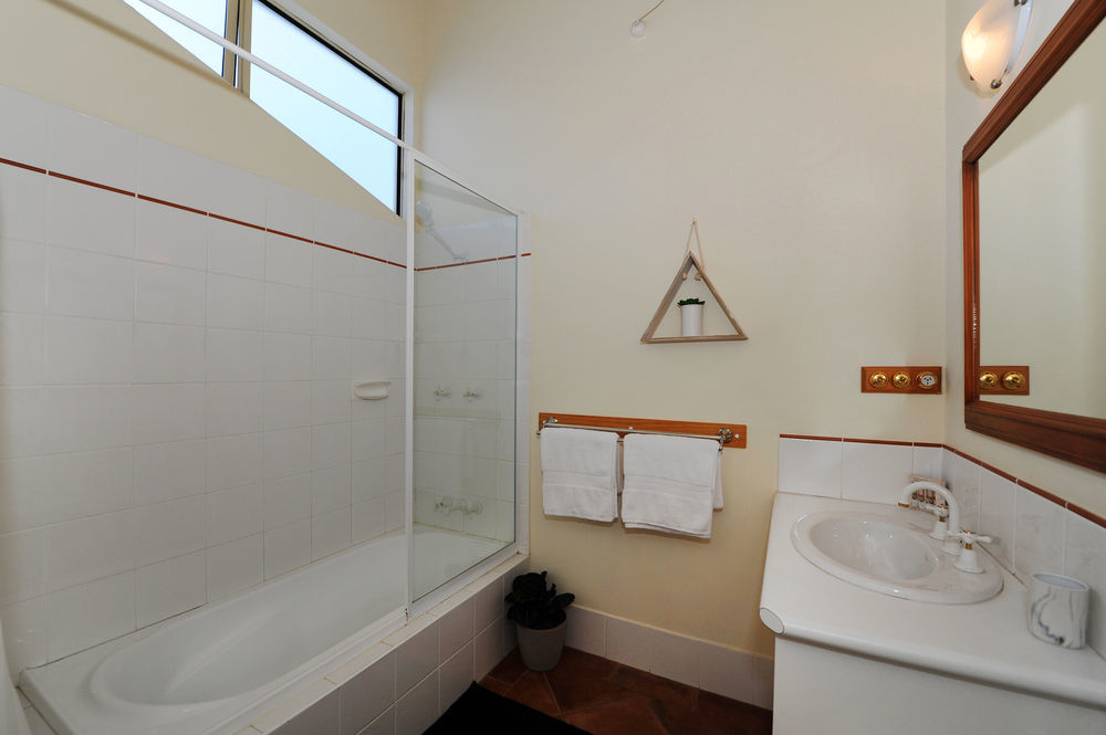 Spencer Suites แอลบานี ภายนอก รูปภาพ